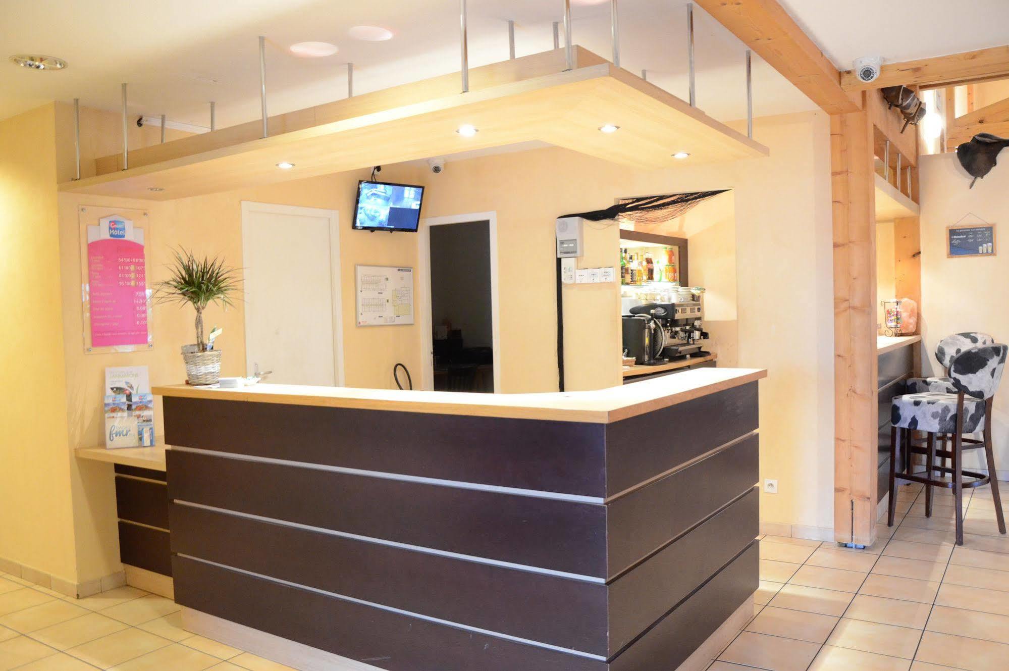 Couett' Hotel Rumilly Rumilly  Kültér fotó