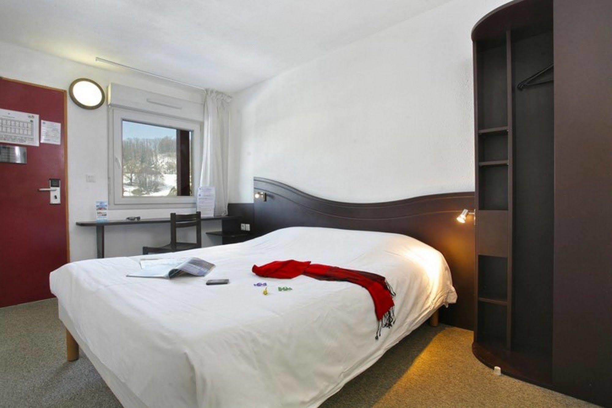 Couett' Hotel Rumilly Rumilly  Kültér fotó